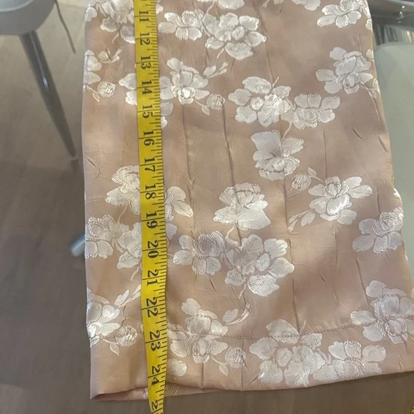 Urban Outfitters Light Pink Floral Jumpsuit - Picture 10 of 10